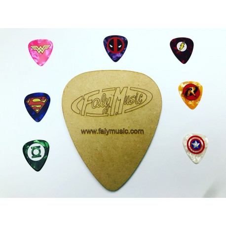 Espigas o porta vasos de Colección Super Heroes-CasadelMusico-Accesorios y Souevenirs