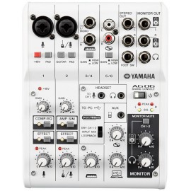 Mezcladora  Yamaha AG06 con efectos y USB-CasadelMusico-
